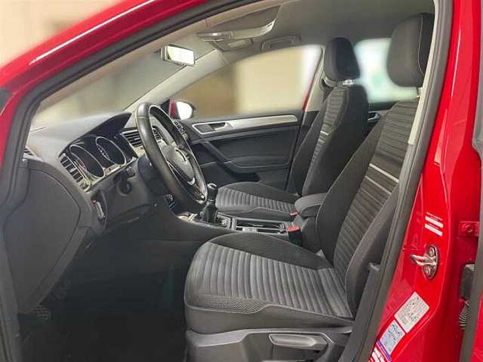 Volkswagen Golf 1.4 TSI BMT CUP Klimaaut. Navi PDC SHZ