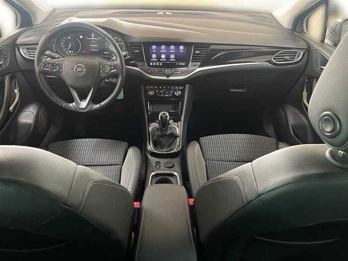 Opel Astra Elegance 1.2 Navi SHZ LHZ Kamera PDC AHK