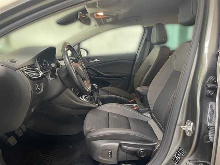 Opel Astra Elegance 1.2 Navi SHZ LHZ Kamera PDC AHK