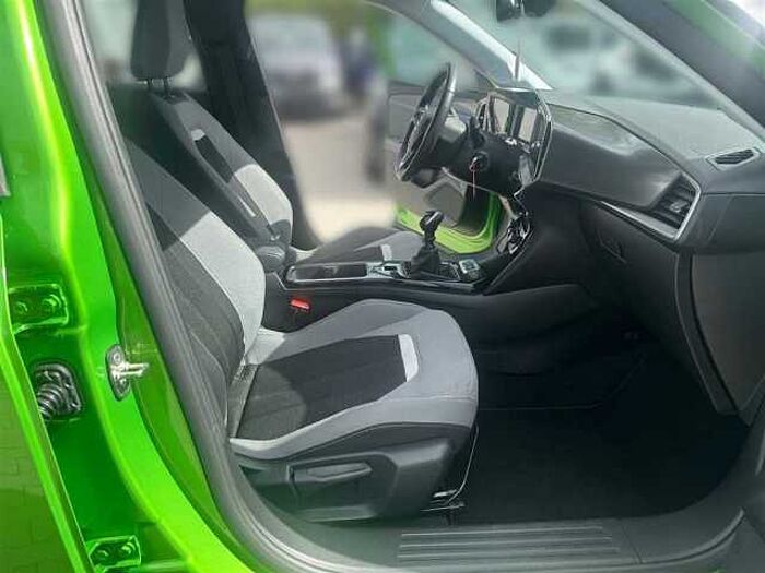 Opel Mokka Elegance Navi Klima PDC LED Kamera CarPlay uvm.