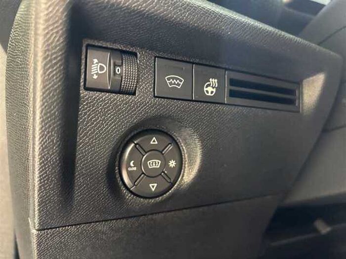 Citroen C4 Max 1.2 Automatik Kamera LED KeyLess Navi PDC