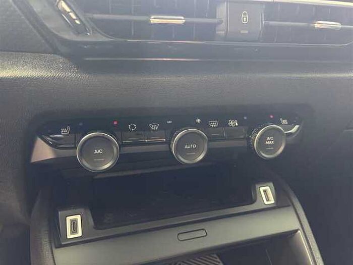 Citroen C4 Max 1.2 Automatik Kamera LED KeyLess Navi PDC