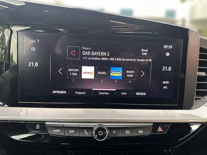 Opel Mokka-e Ultimate Navi Alcantara PDC ACC SHZ Carplay uvm.