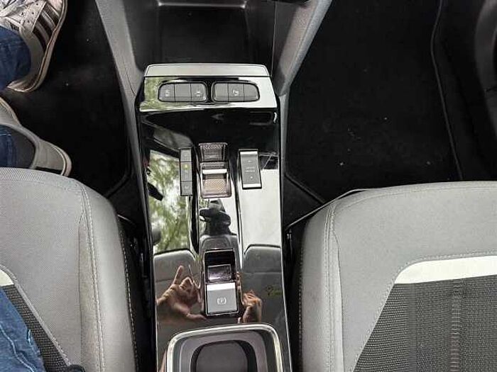 Opel Mokka Elegance 130Ps Automatik PDC Tempomat SHZ Carplay uvm.