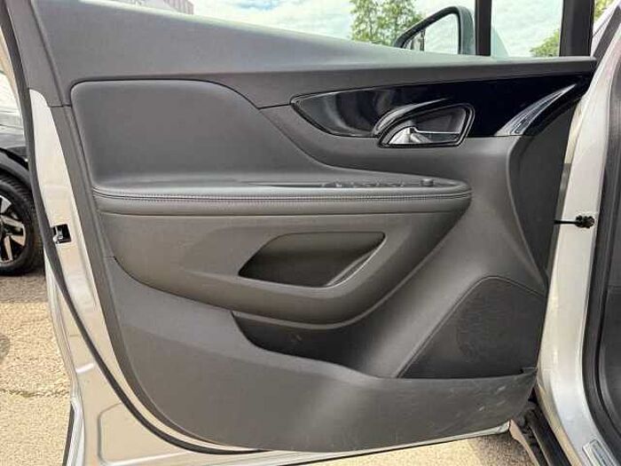 Opel Mokka X 120 JAHRE Sitzheizung Rückfahrkamera Parksensoren Navi