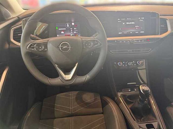 Opel Grandland X 1,2 Direct mit Sitzheizung Alcantara Leder CarPlay Lederlenkrad