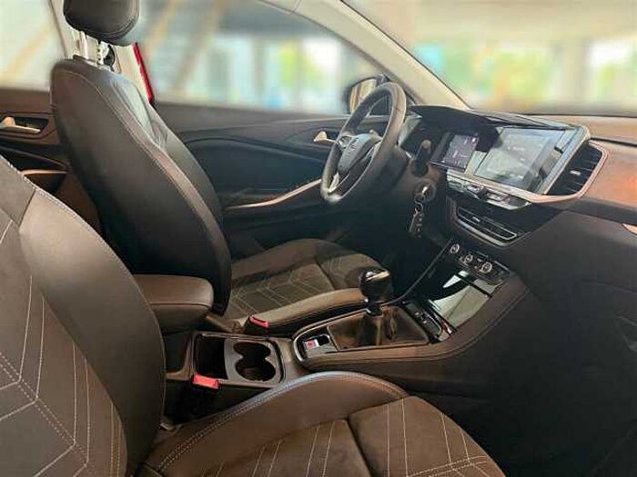 Opel Grandland X 1,2 Direct mit Sitzheizung Alcantara Leder CarPlay Lederlenkrad