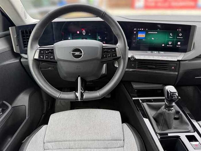 Opel Astra 1,2 Elegance mit Rückfahrkamera Abstandstempomat Klimaautomatik CarPlay