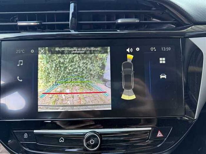 Opel Corsa 1.2 Turbo mit Rückfahrkamera CarPlay Lederlenkrad Klimaanlage