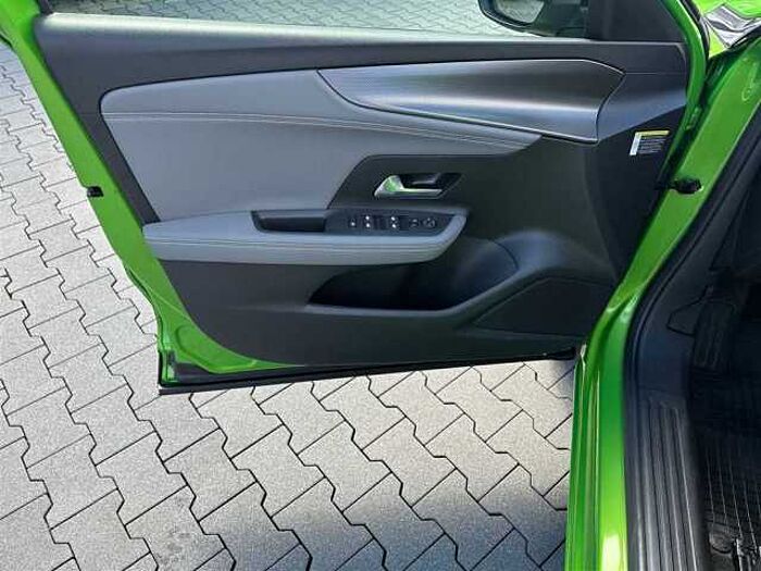 Opel Mokka Elegance 136Ps Kamera LED PDC Klima Carplay uvm.