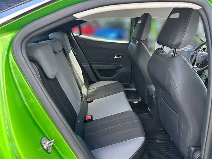 Opel Mokka Elegance 136Ps Kamera LED PDC Klima Carplay uvm.