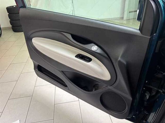 Fiat 500e La Prima Cabrio PDC Rückfahrkamera LED KeyLess Navi