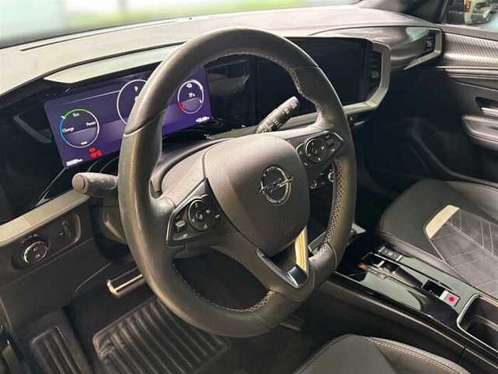 Opel Mokka Ultimate PDC Rückfahrkamera Sitzheizung LED KeyLess Navi Abstandstempomat