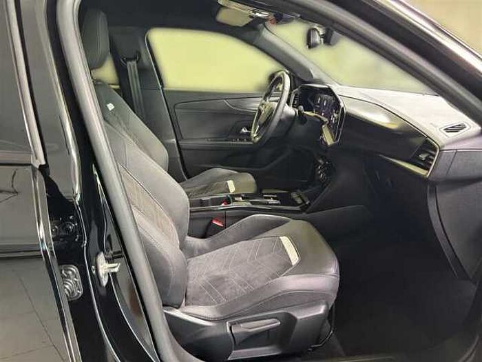 Opel Mokka Ultimate PDC Rückfahrkamera Sitzheizung LED KeyLess Navi Abstandstempomat