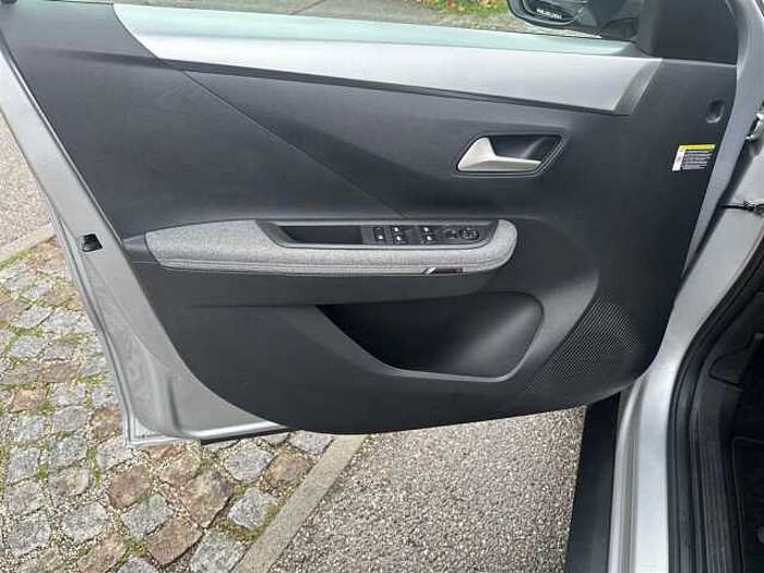 Opel Frontera 1.2 GS Kamera PDC LED SHZ Beheitzbare Frontscheibe 5000KM