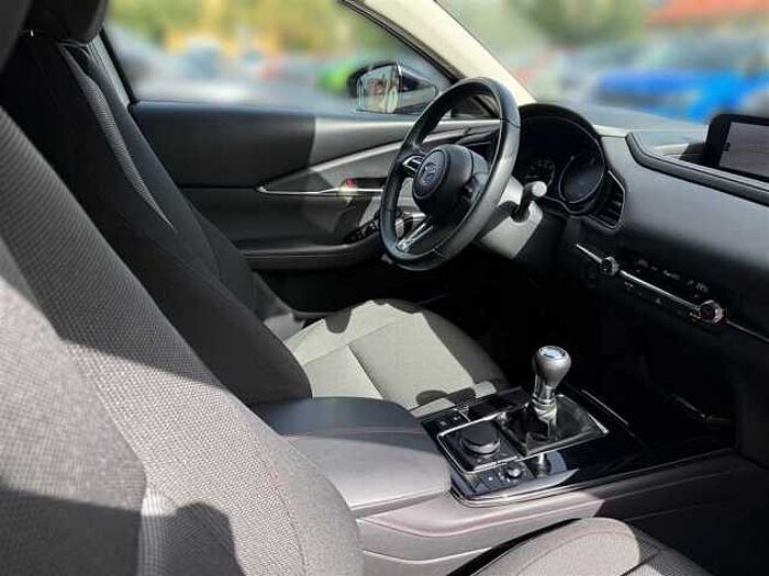 Mazda CX-30 2,0 Homura mit Rückfahrkamera Sitzheizung CarPlay Head-UP Display Lederlen