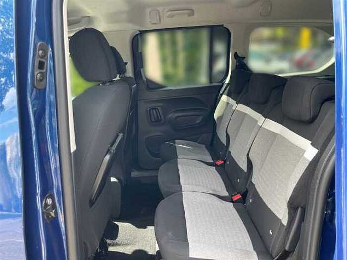 Citroen Berlingo Klimaaut. Kamera Navi PDC 7 Sitze