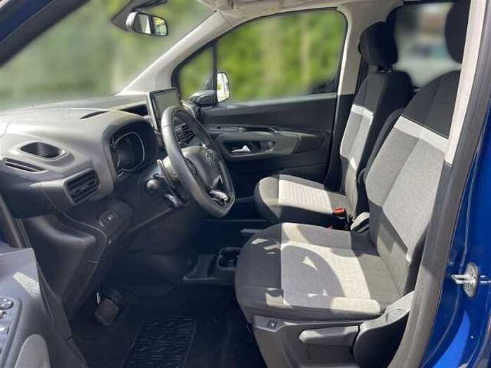Citroen Berlingo Klimaaut. Kamera Navi PDC 7 Sitze