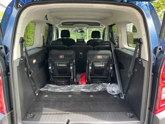 Citroen Berlingo Klimaaut. Kamera Navi PDC 7 Sitze
