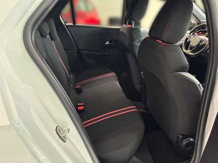 Opel Corsa GS Rückfahrkamera PDC Klimaautomatik LED KeyLess Sitzheizung Navi