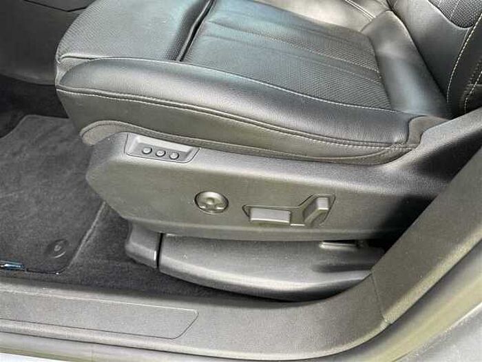 Opel Grandland X 1.5 Elegance Memory Keyless Sitzheitz/Belüftung LED Sitzheiz/hinten