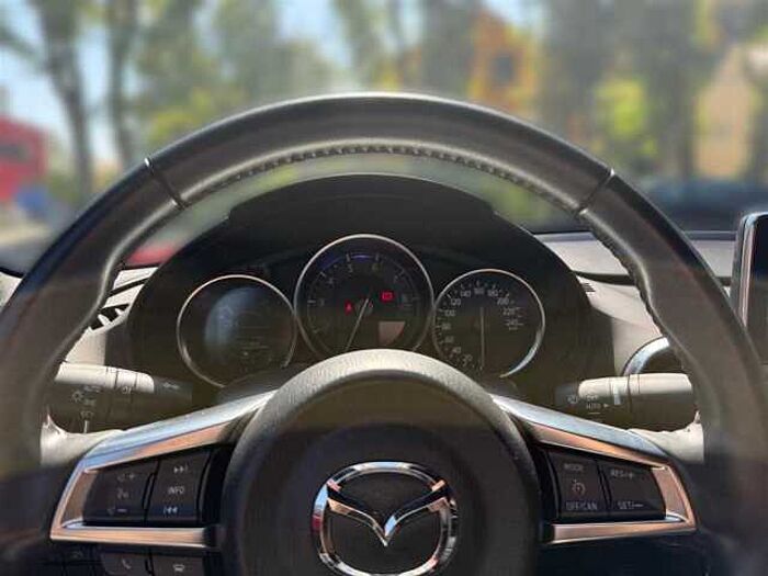 Mazda MX-5 2.0 Sports-Line mit Navi Ledersitze Sitzheizung Lederlenkrad Einparkhilfe h
