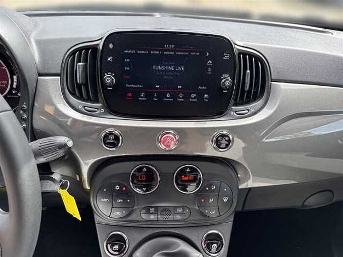 Fiat 500C 1.0 GSE Hybrid*Navi*Klimaautomatik*DAB*Parksensoren*