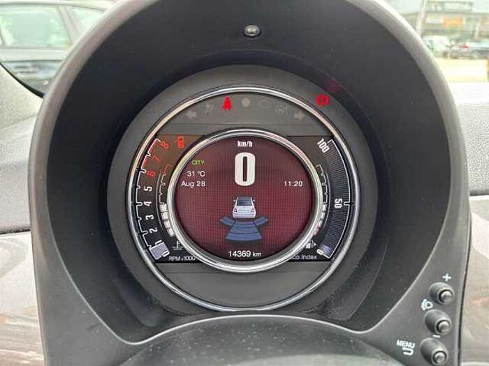 Fiat 500C 1.0 GSE Hybrid*Navi*Klimaautomatik*DAB*Parksensoren*