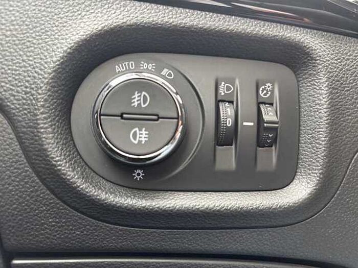 Opel Astra ST Active 4 Zylinder, Klimaaut. , Tempomat,
