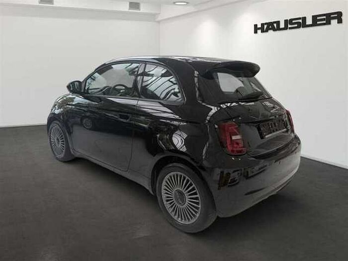 Fiat 500e KWh Automatik Keyless-Go Klimaautomatik Apple-Carplay Verkehrszeichenerkenn
