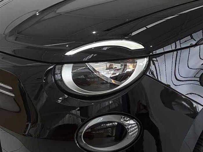 Fiat 500e KWh Automatik Keyless-Go Klimaautomatik Apple-Carplay Verkehrszeichenerkenn