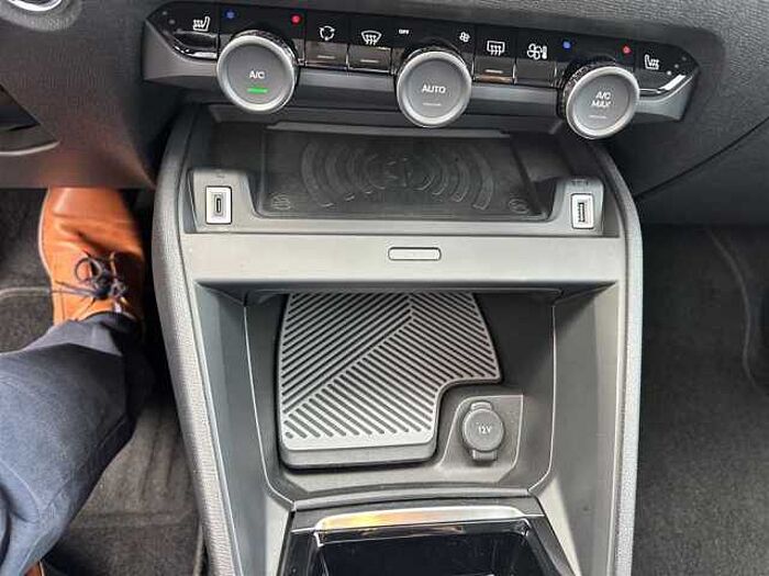 Citroen C4 MAX Navigation Klima Einparkhilfe Head-UP uvm.