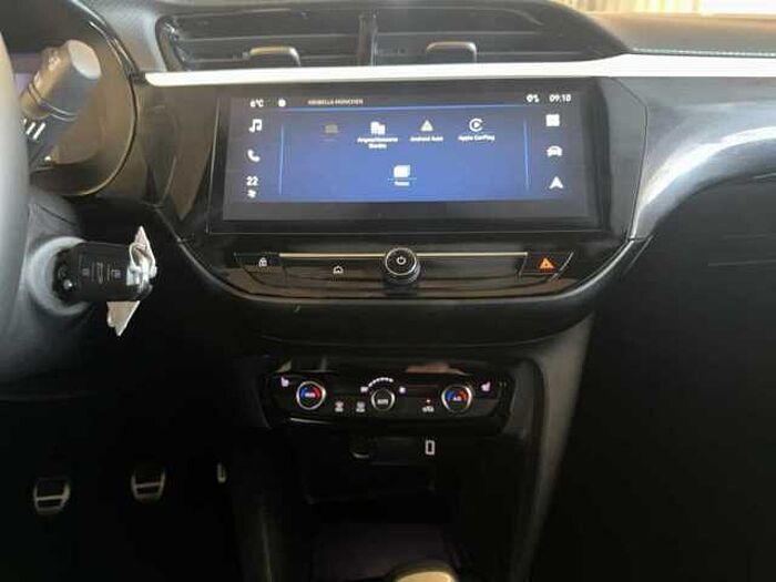 Opel Corsa GS mit Kamera Parkpilot Sitzheizung Klimaautomatik