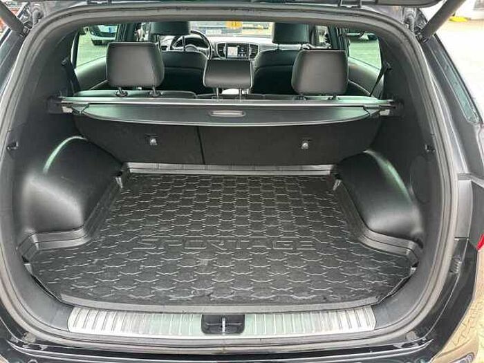 Kia Sportage GT Line Autom. Standheizung AHK Leder SHZ DAB uvm.