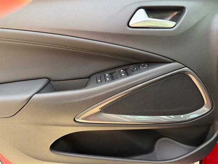 Opel Crossland X Elegance 1.2 Kamera PDC Sitz-u.Lenkradheizung Bluetooth beheizbare