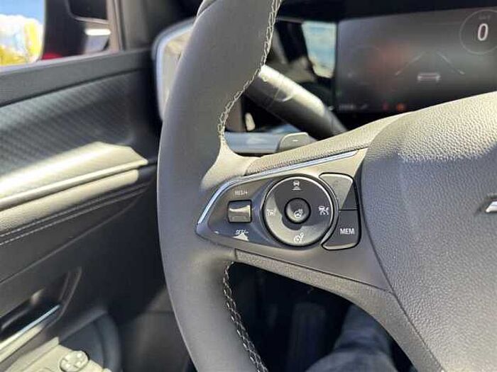 Opel Mokka 1.2 GS mit Matrix-Scheinwerfer Kamera Parksensoren CarPlay