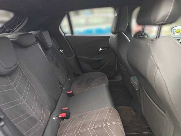 Opel Corsa Ultimate mit Rückfahrkamera, Teilleder, Lenkradheizung