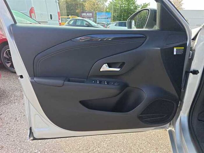 Opel Corsa Elegance 1.2 mit SHZ, Navi, Automatik