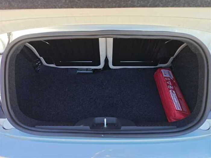 Fiat 500C 1.0 GSE Hybrid mit Teilleder, Parksensorik, Tempomat