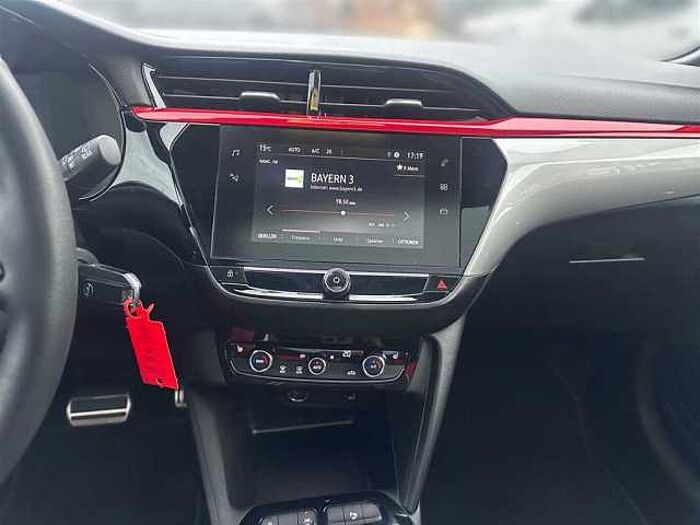 Opel Corsa GS 130Ps Automatik Panorama LED PDC SHZ Carplay uvm.