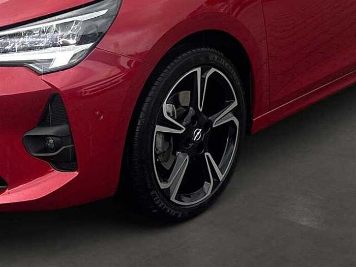 Opel Corsa GS 130Ps Automatik Panorama LED PDC SHZ Carplay uvm.