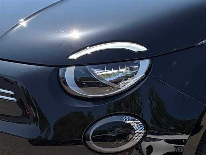 Fiat Neuer 500 MJ22 Neuer 500 Icon Icon mit Rückfahrkamera, Sitzheizung, Navi