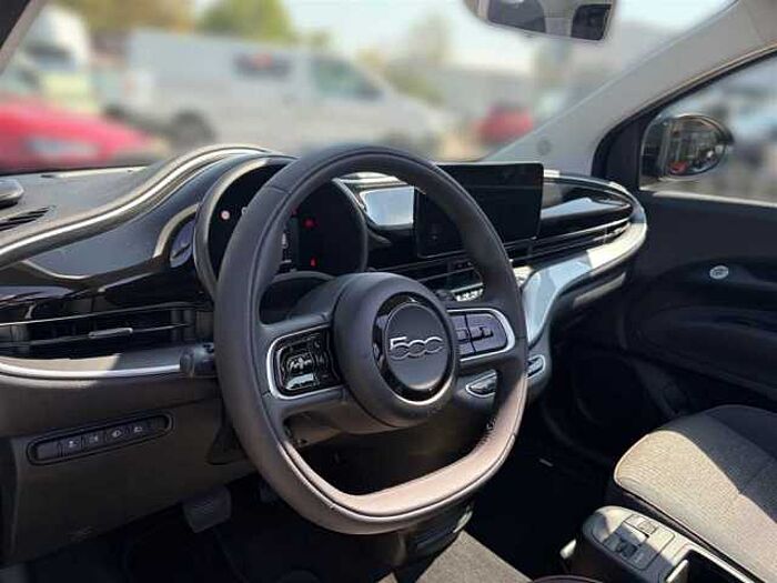 Fiat Neuer 500 MJ22 Neuer 500 Icon Icon mit Rückfahrkamera, Sitzheizung, Navi