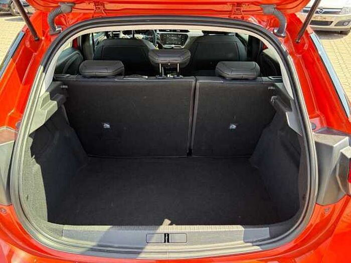 Opel Corsa 1.2 Elegance mit Rückfahrkamera, Sitzheizung, Android Auto