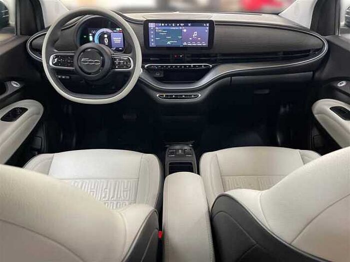 Fiat 500e La Prima Kamera PDC SHZ Pano