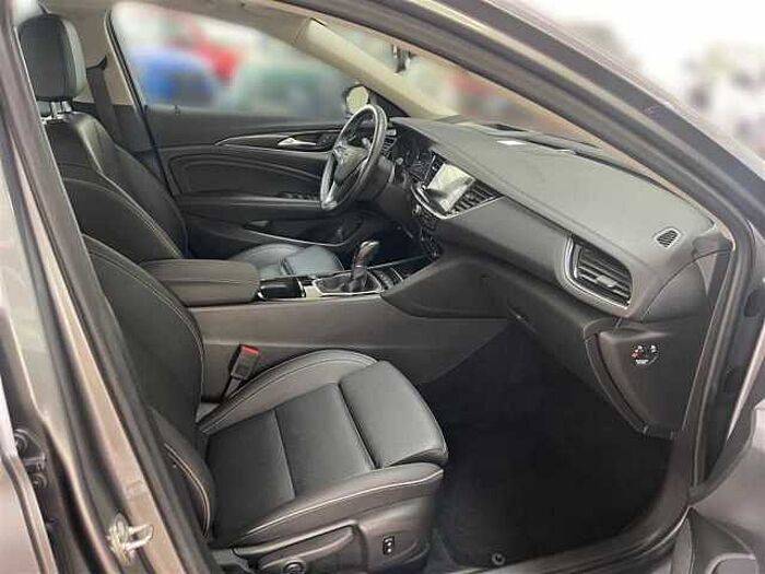 Opel Insignia Innovation 2.0 Navi SHZ Massagesitz Kamera 4x4