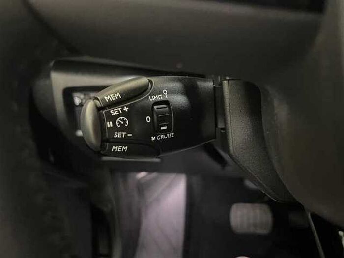 Citroen C5 Aircross PHEV Klimaaut. Kamera SHZ Apple Carplay