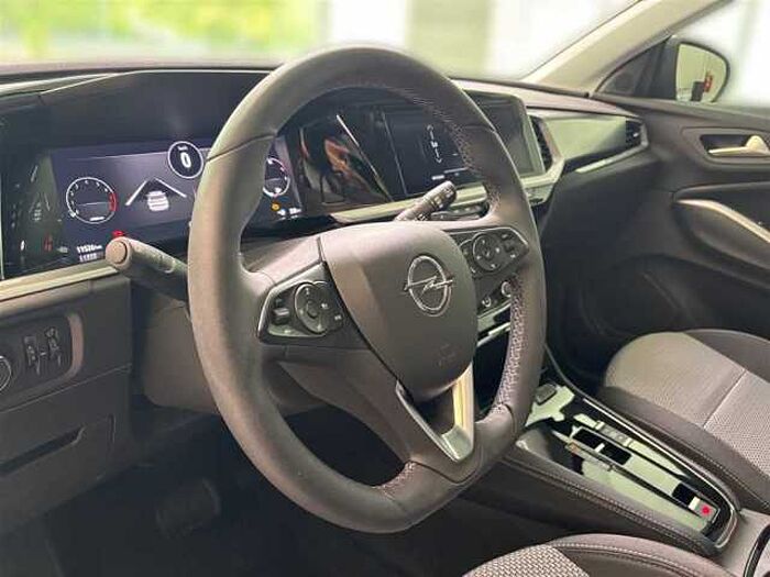 Opel Grandland X Enjoy 1.2 Automatik PDC LED Navi CarPlay