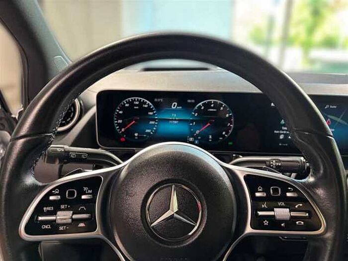 Mercedes-Benz B 250 Progessive 4Matic Kamera Sitzbelüftung LED Panorama