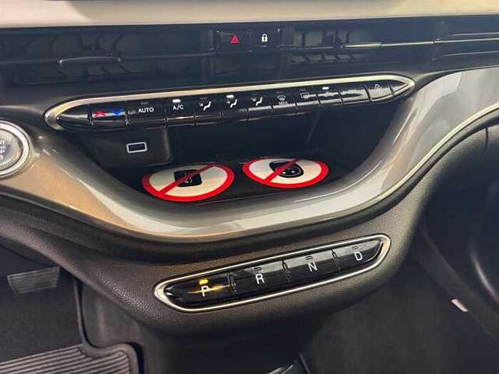 Fiat 500e PDC Rückfahrkamera Sitzheizung KeyLess